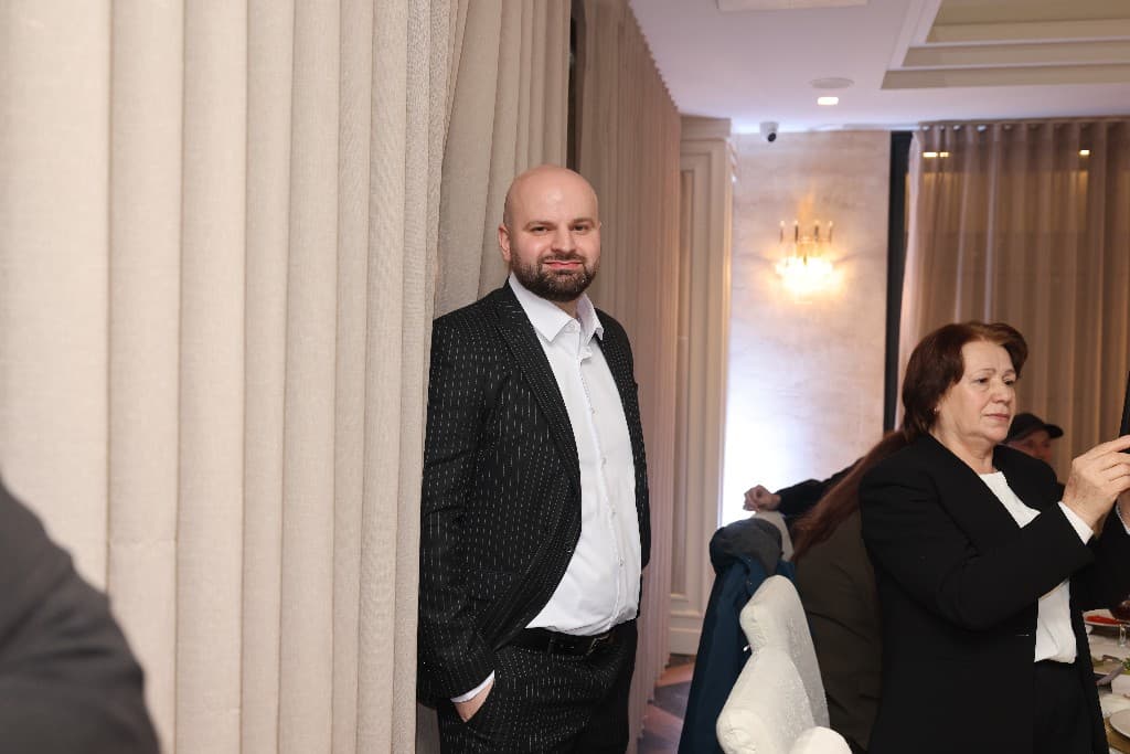 Meriton Mustafa – këshilltar shqiptar i sigurimeve